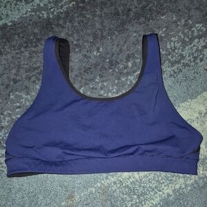 LULULEMON CADENCE CRUSHER BRA size 12..reversible